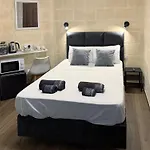 Mini In 3*