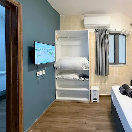 Guest house Mini In *