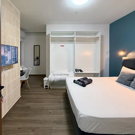 Mini In 3* فيكتوريا